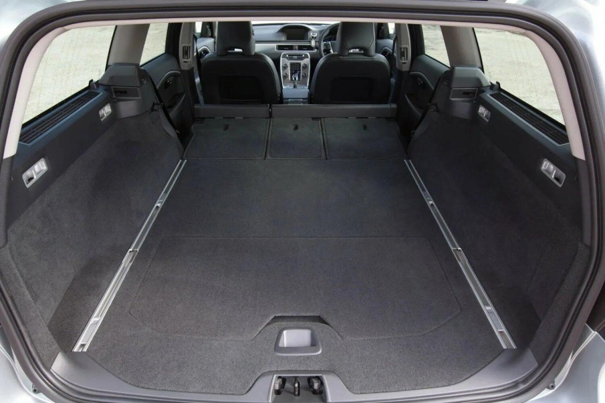 Volvo xc70 багажник