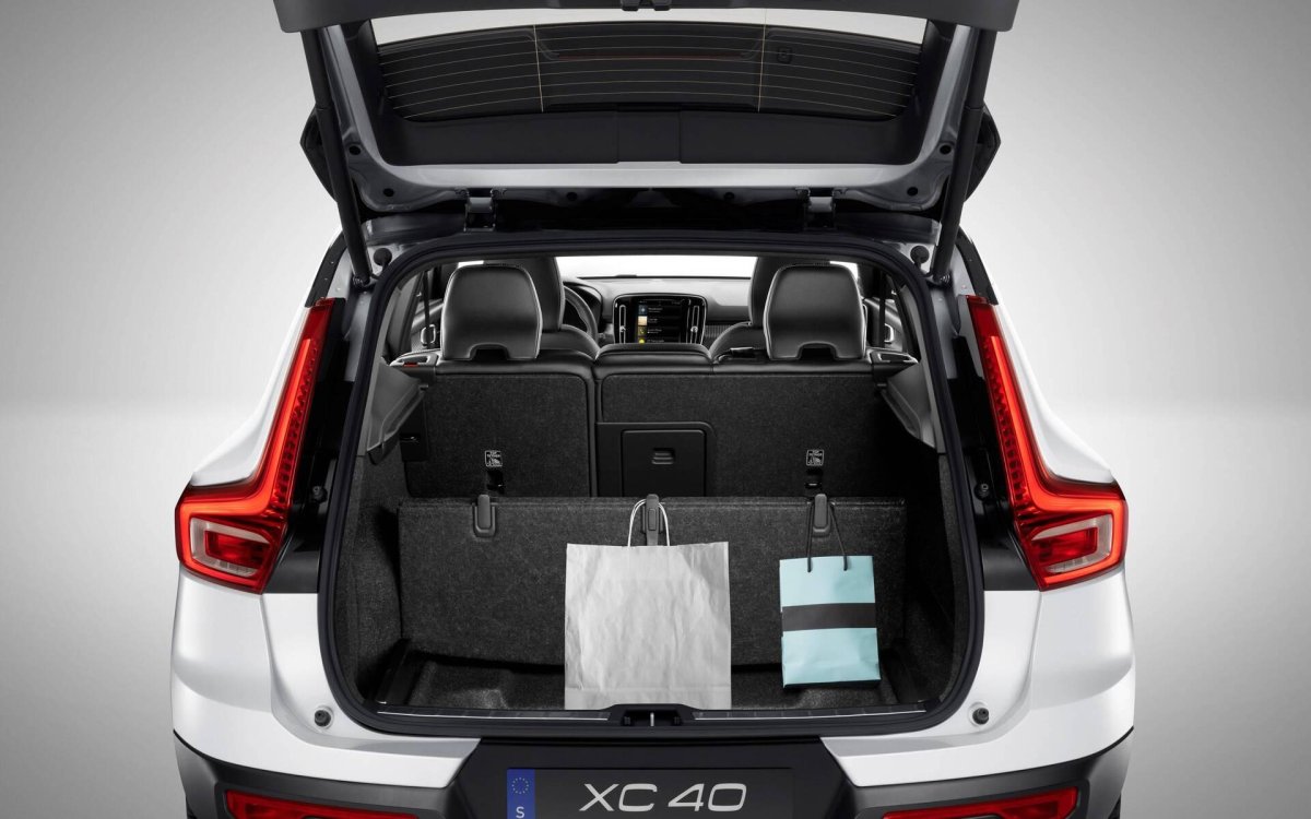 Вольво xc40 багажник