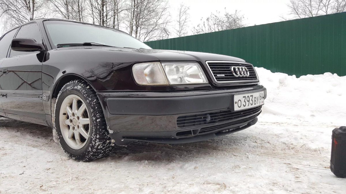 Губа Ауди 100 с4