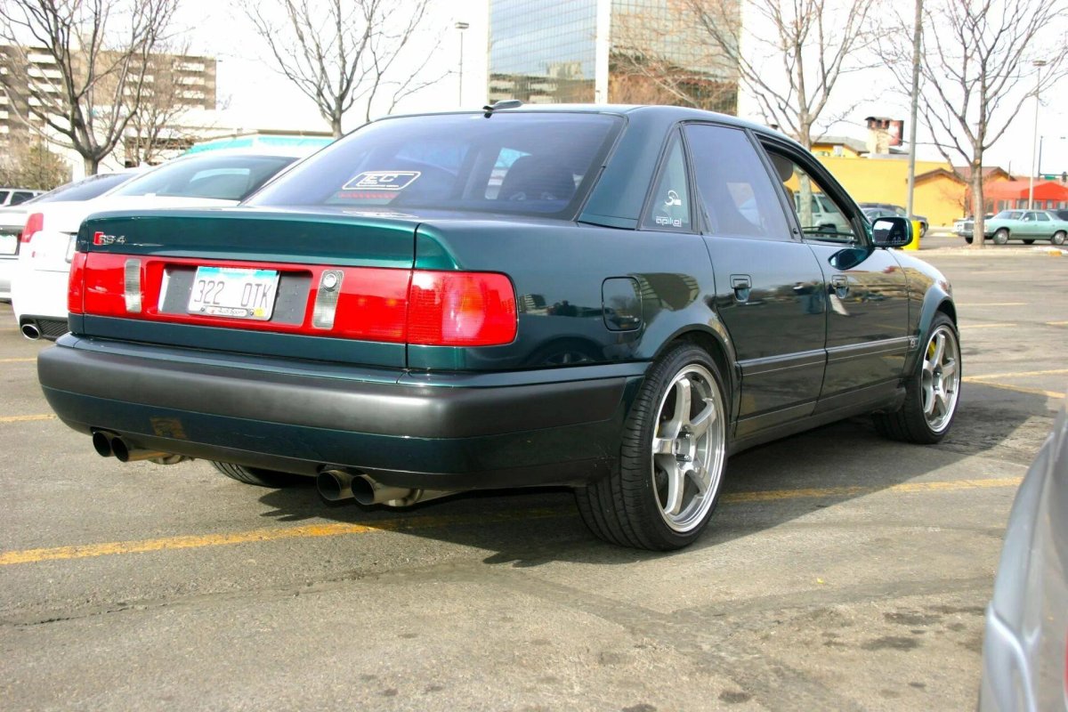 Ауди 100 а6 с4