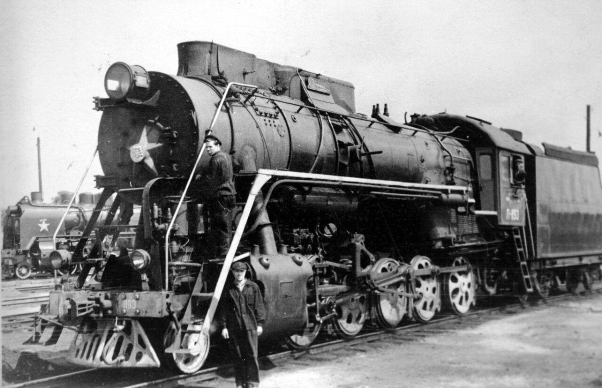 Маневровый паровоз 1 5 1