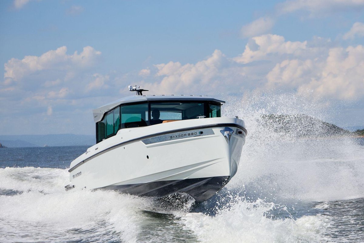 Катер saxdor