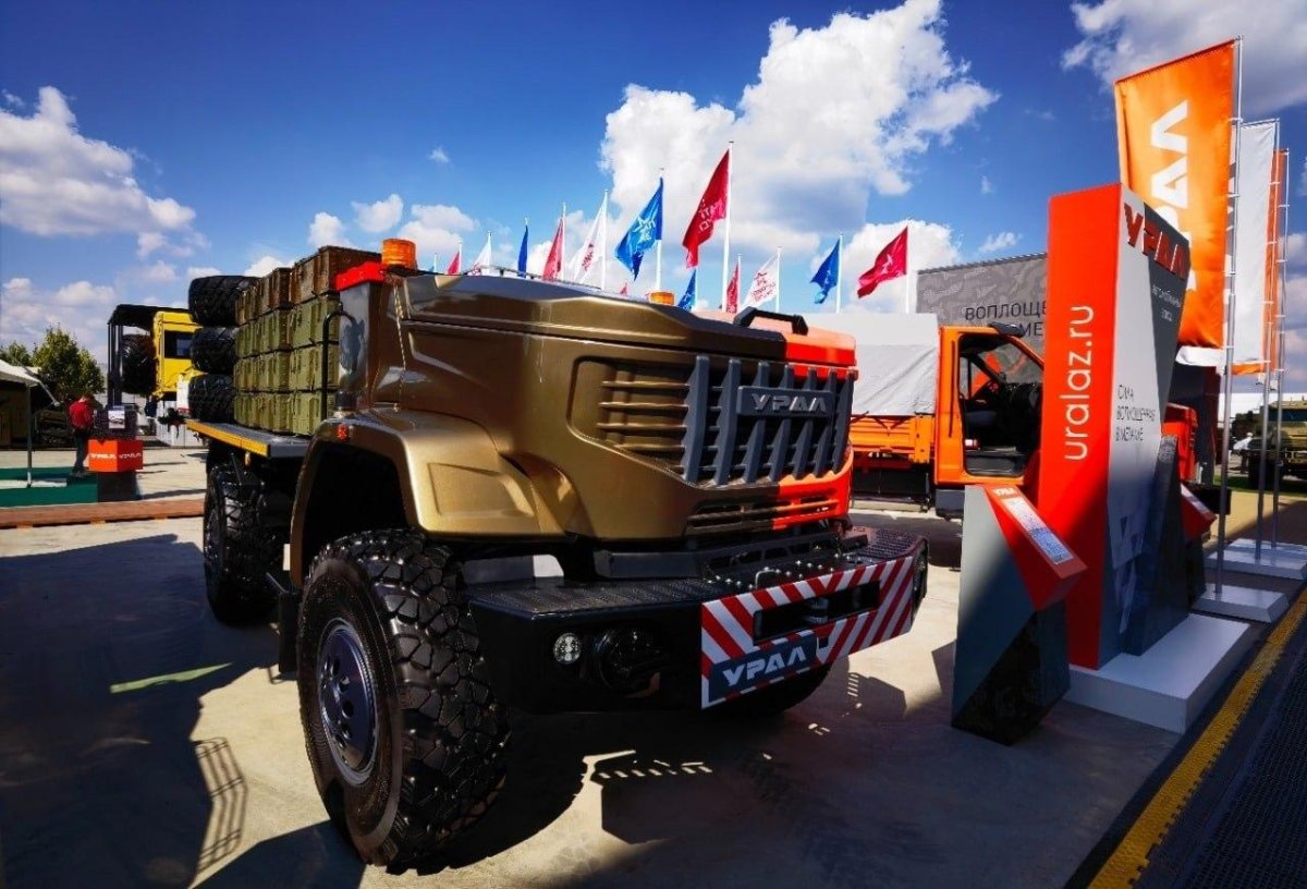 Урал 2022 грузовик