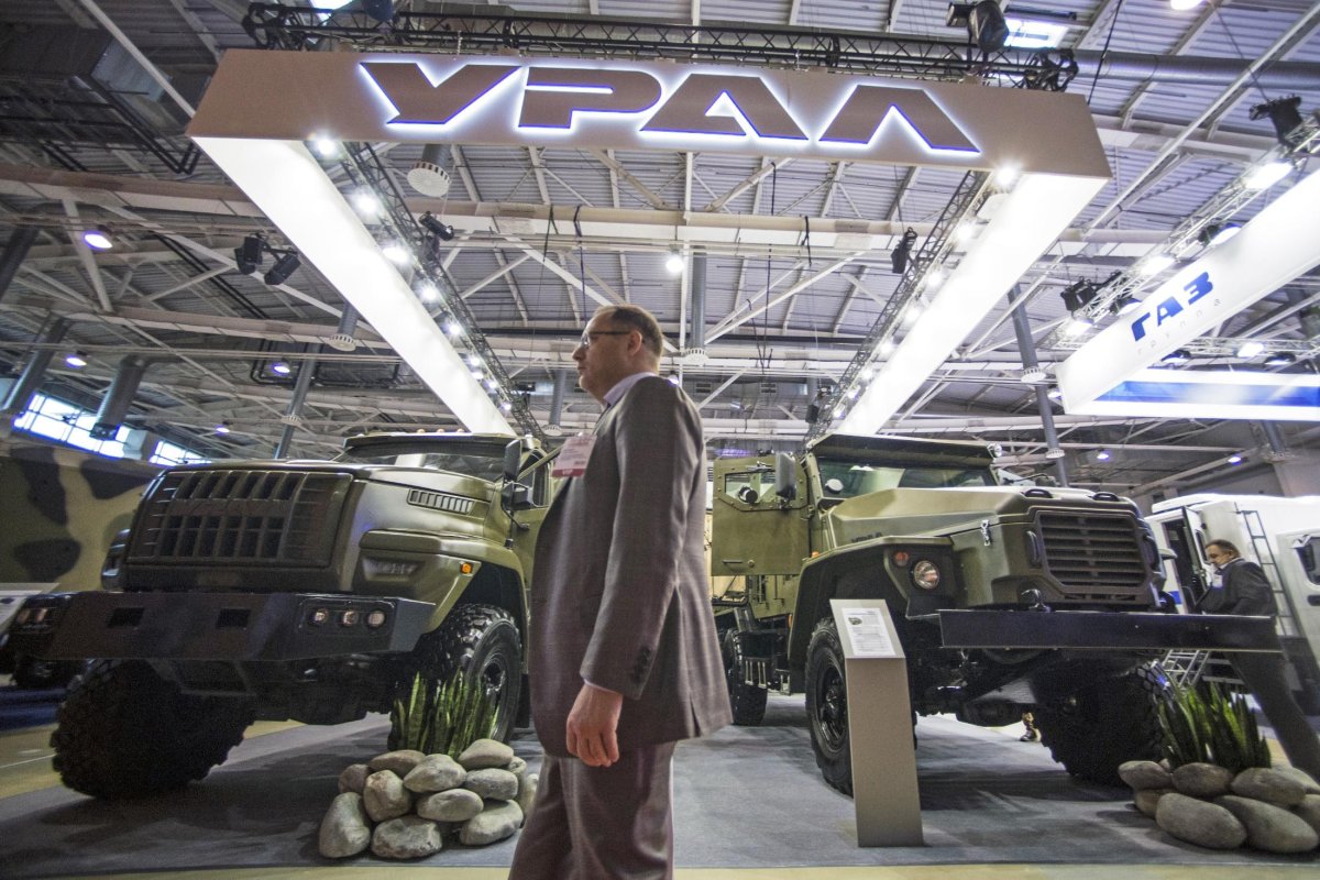 Урал 2022 грузовик военный