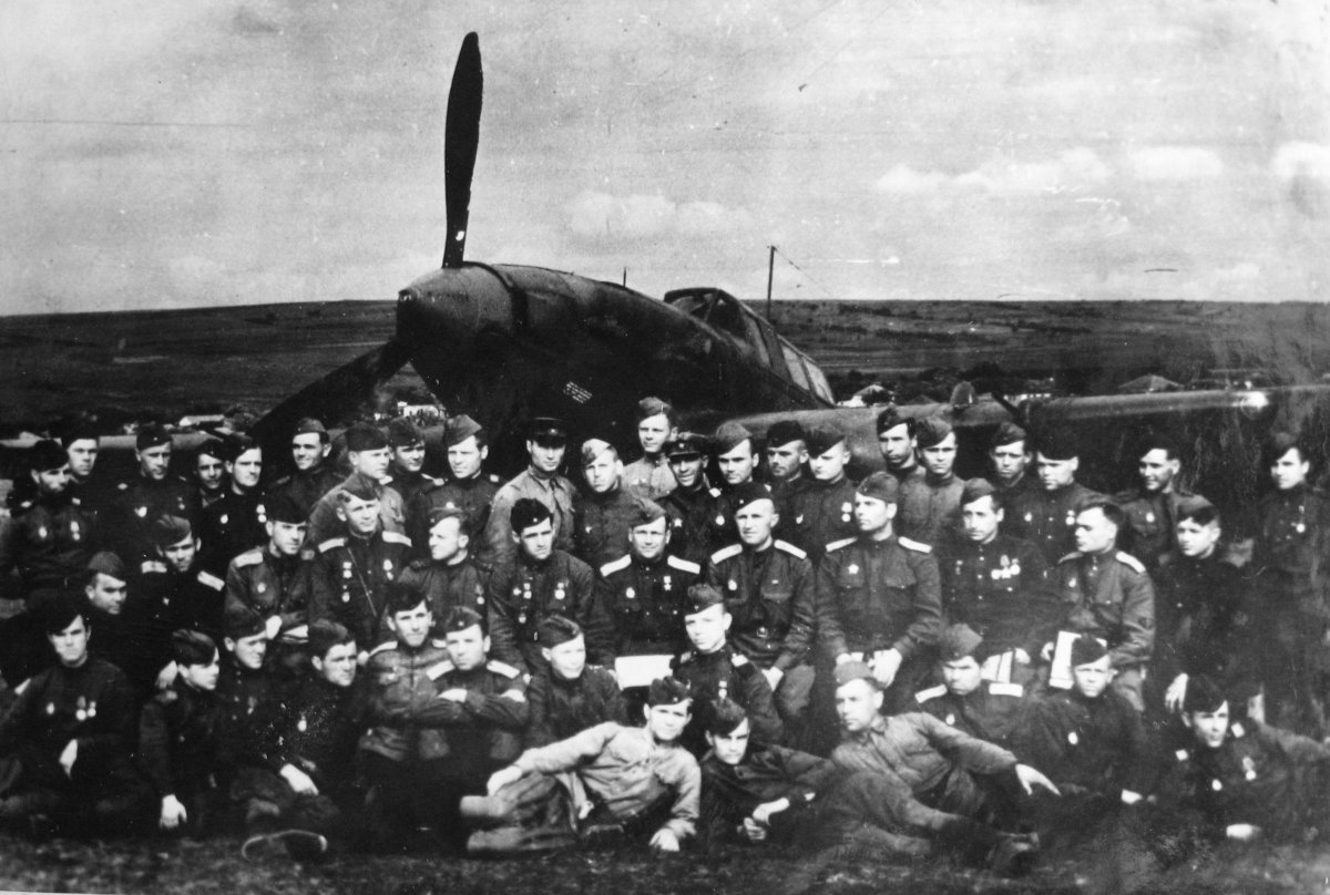 185 Гвардейский бомбардировочный авиационный полк