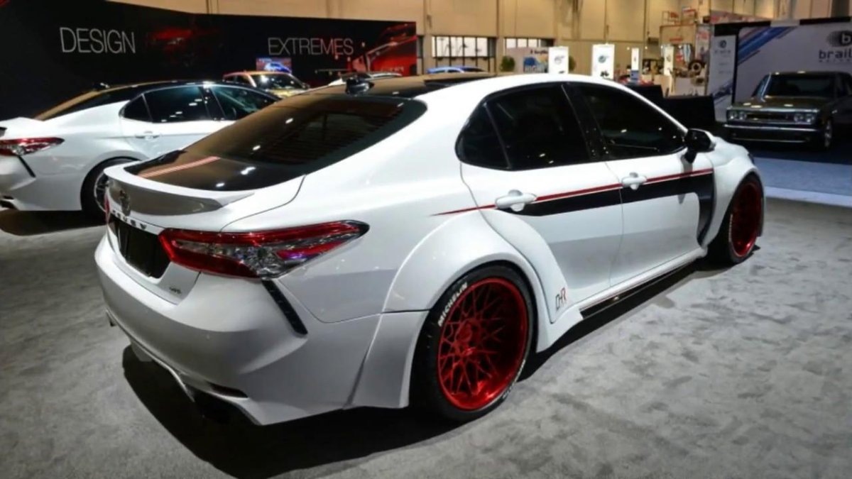 Toyota Camry 2018 Tuning