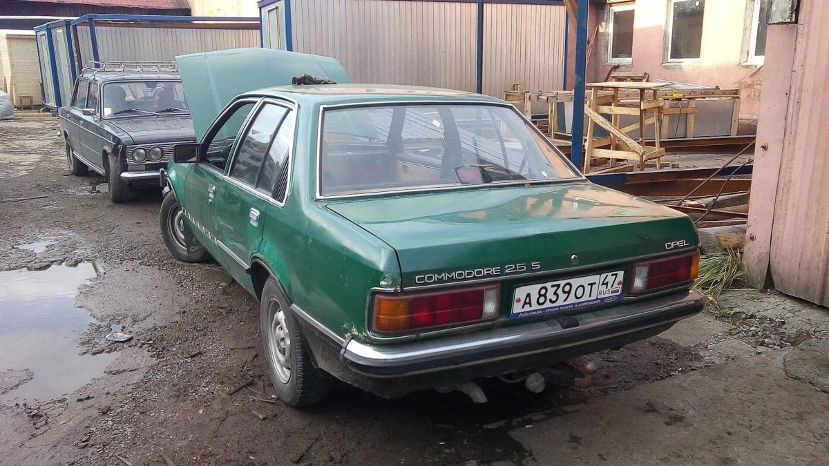 Опель Командор Берлина