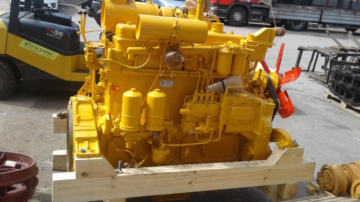 Двигатель ЧТЗ Д-160