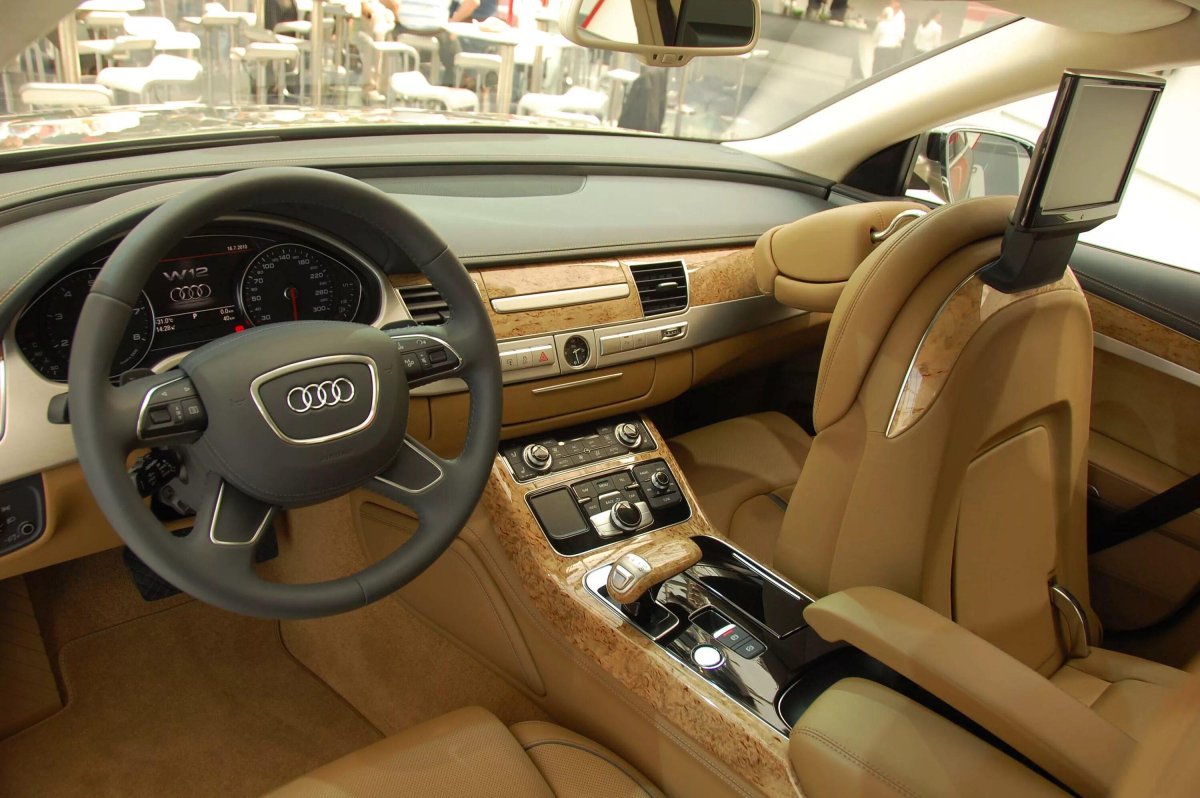 Audi a8l 2021 салон