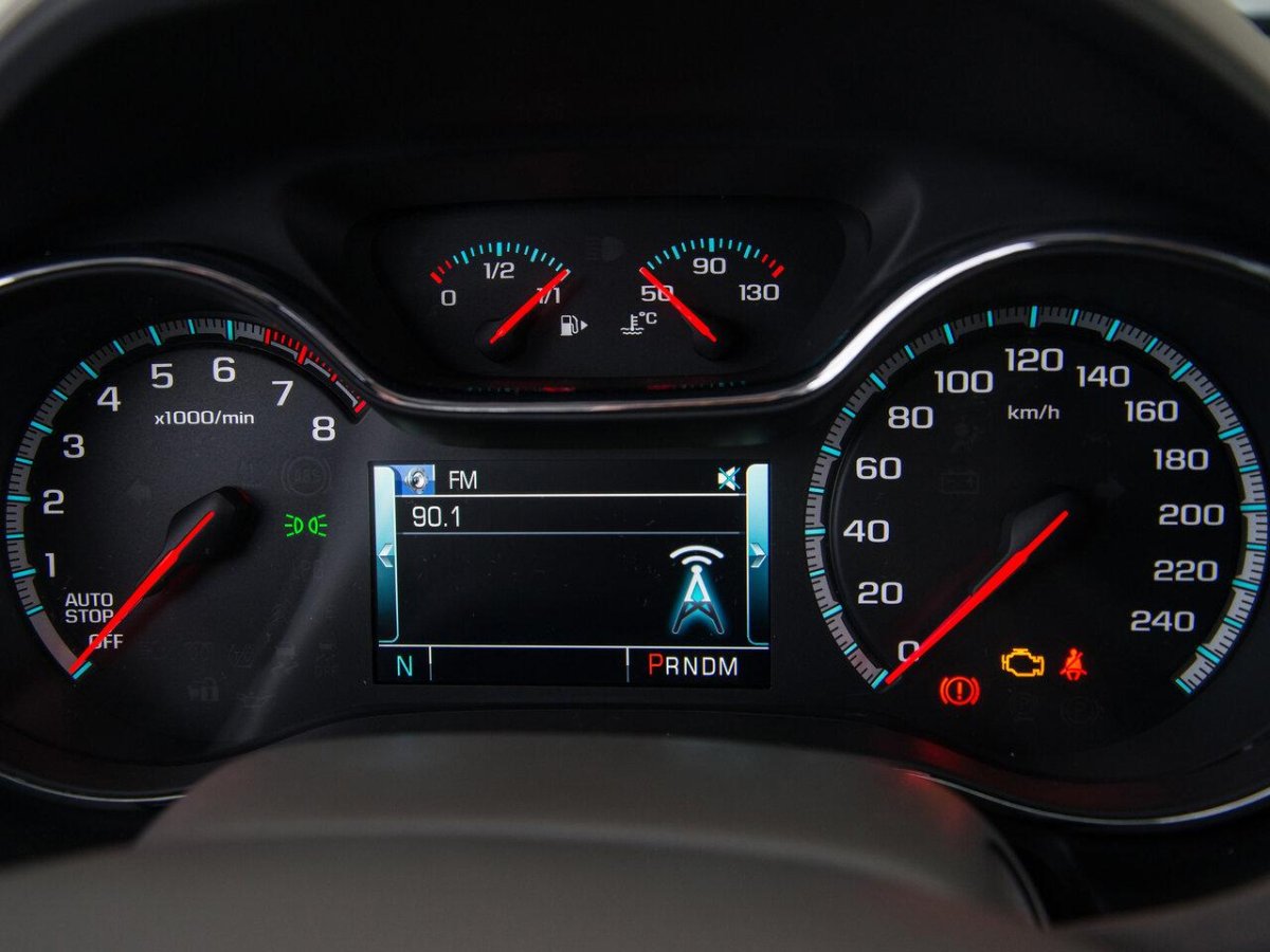 Приборная панель Шевроле Круз