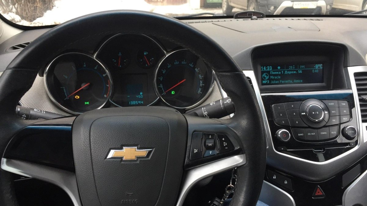 Торпеда Шевроле Круз 2012