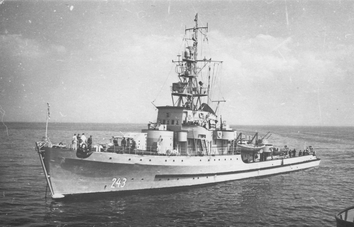 Корабли ГДР