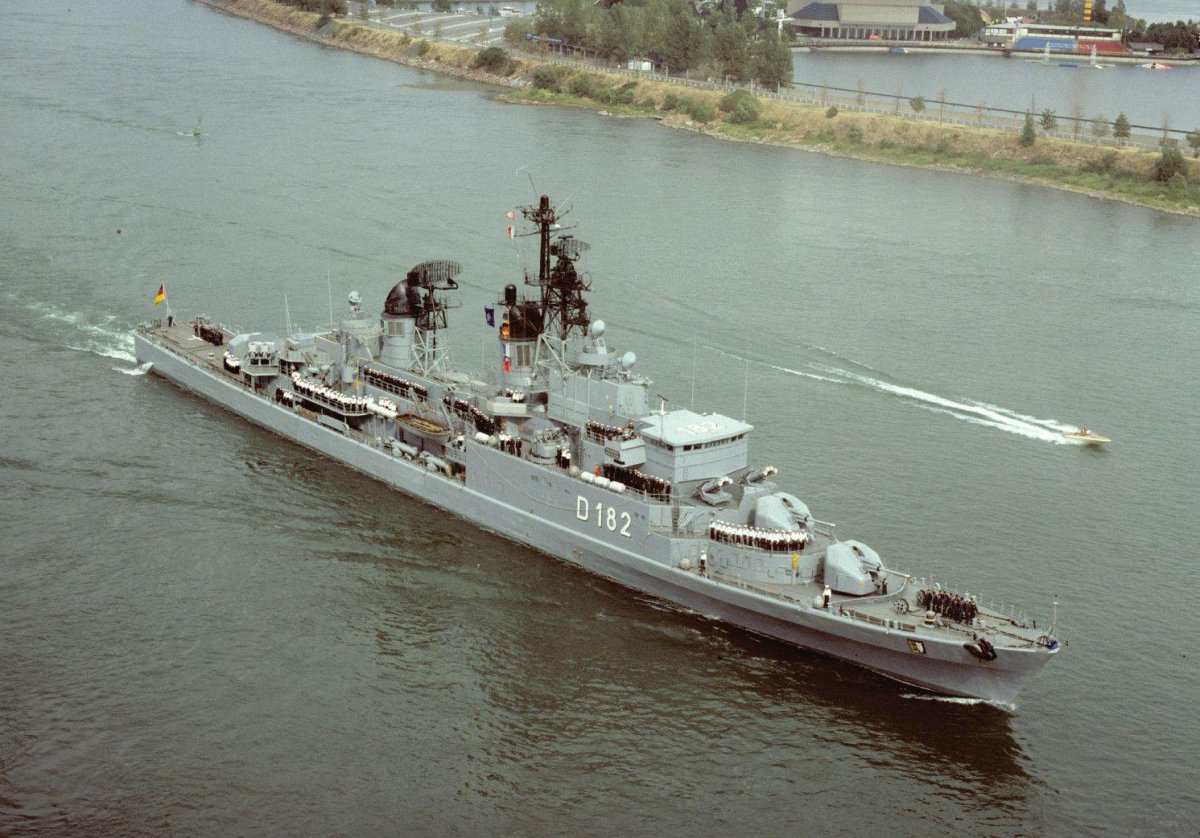 Эсминец Гамбург