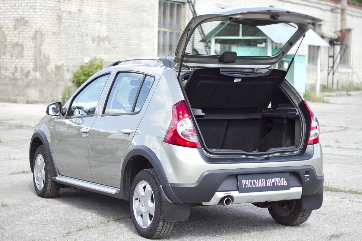 Багажник Рено Сандеро степвей 2