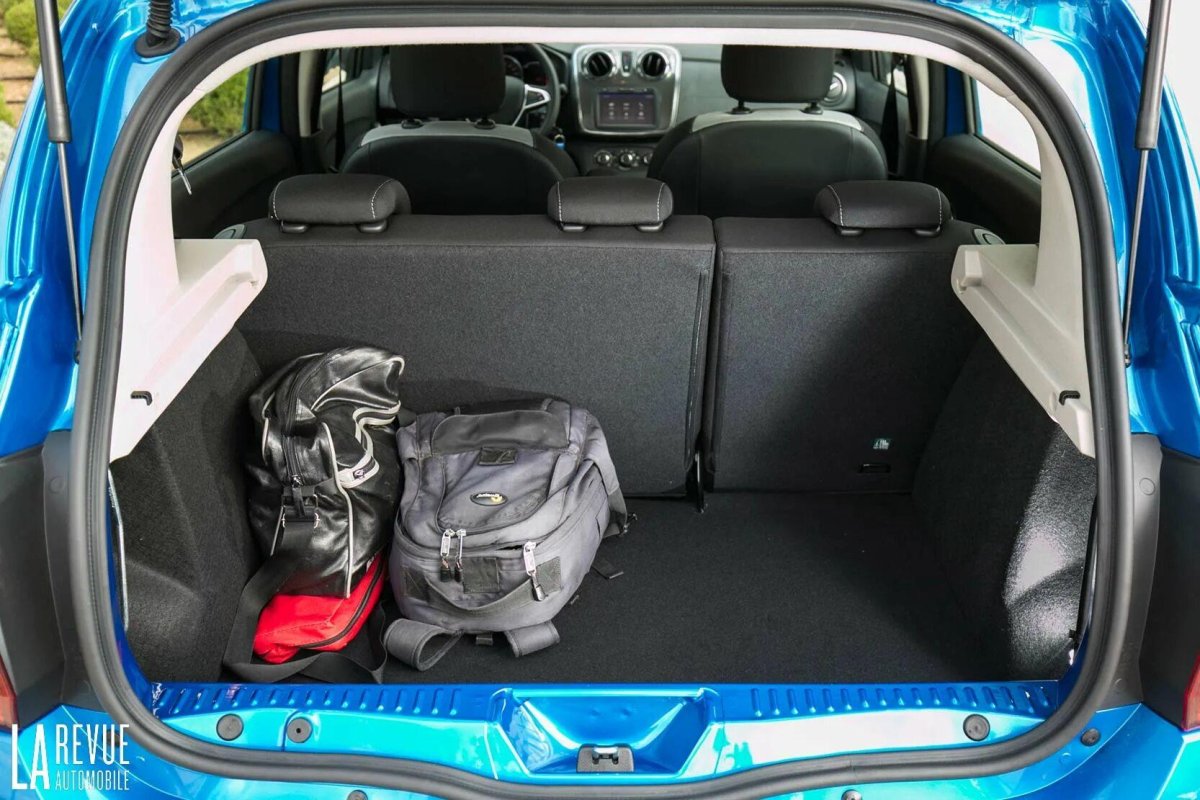 Рено Сандеро степвей багажник