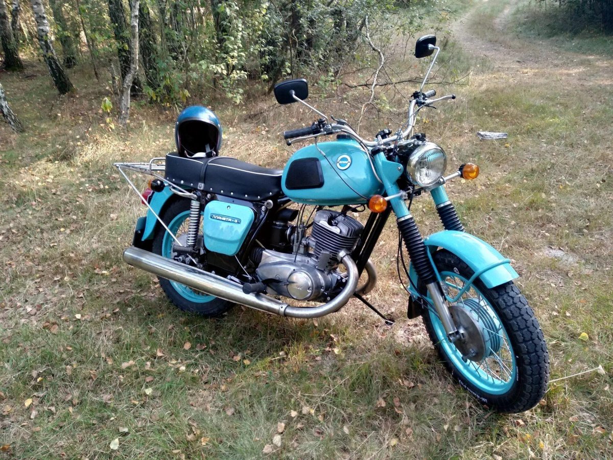 Мотоцикл ИЖ Планета 3