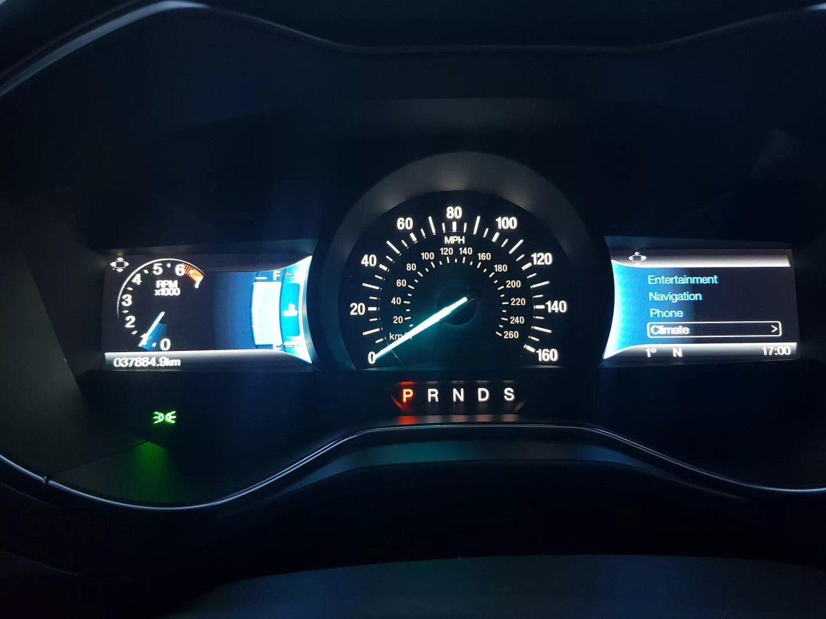 Цифровая приборная панель Форд фокус 2