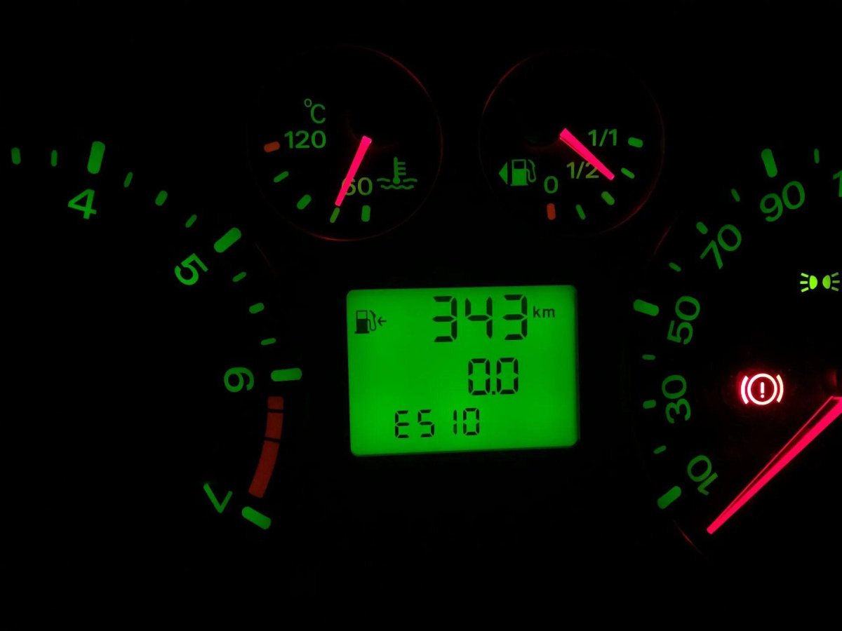 Счетчик километража на Ford Fusion