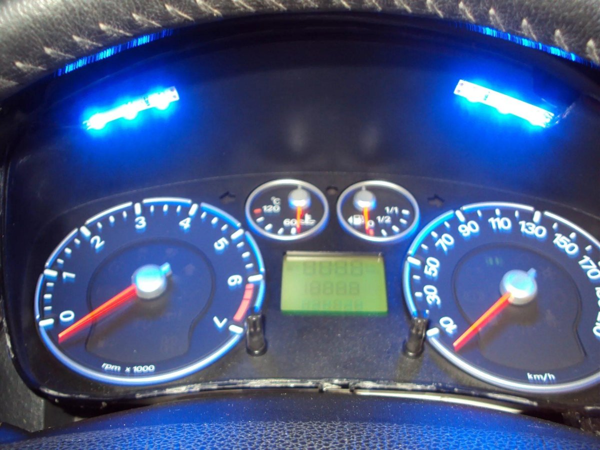 Приборная панель Ford Fusion 2007