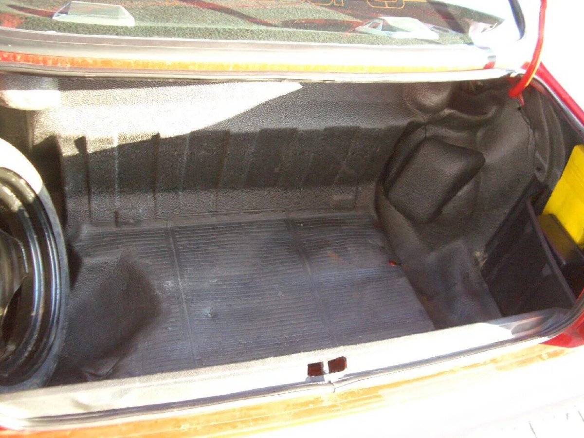 Ауди 80 б2 багажник