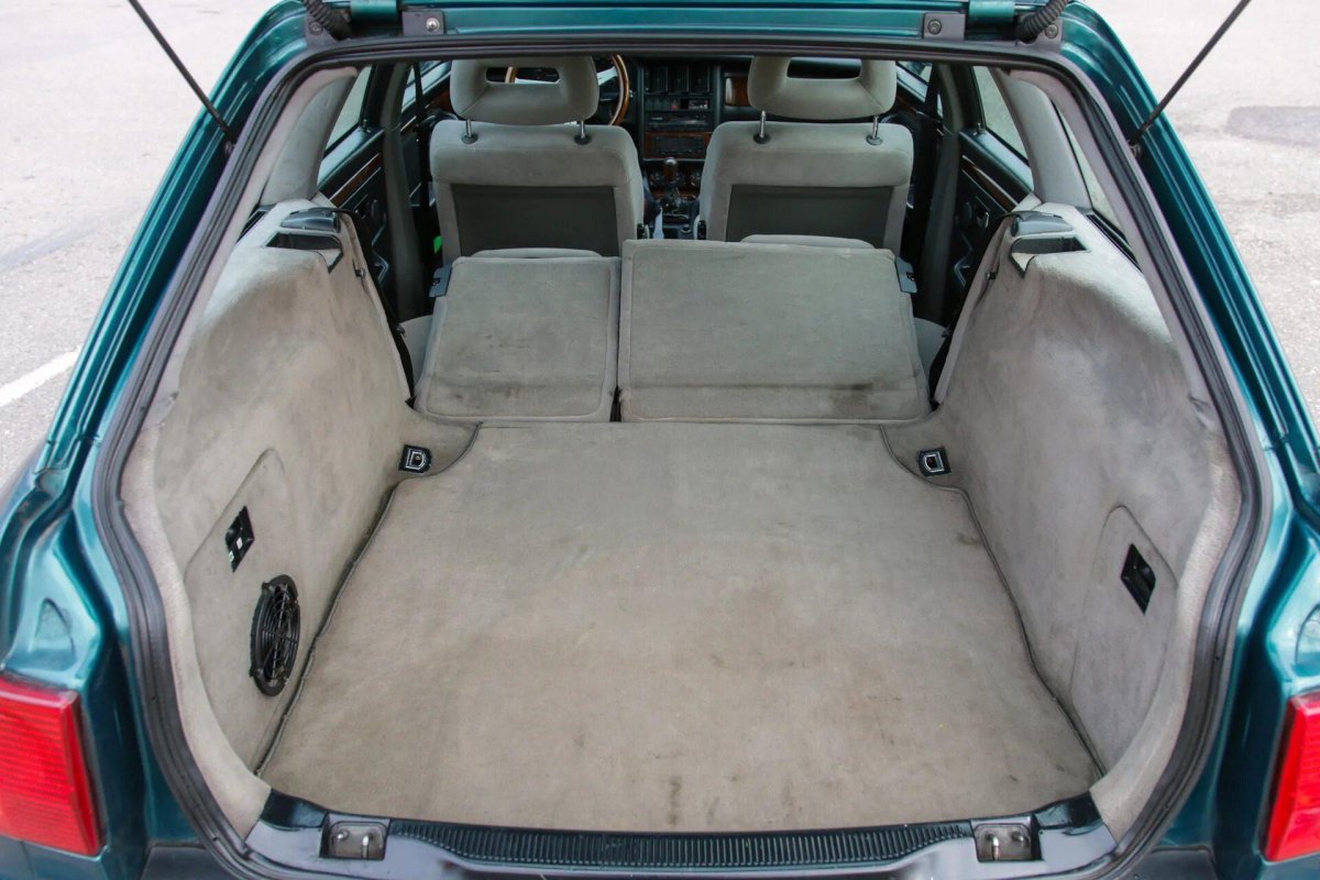 Audi 80 b4 багажник