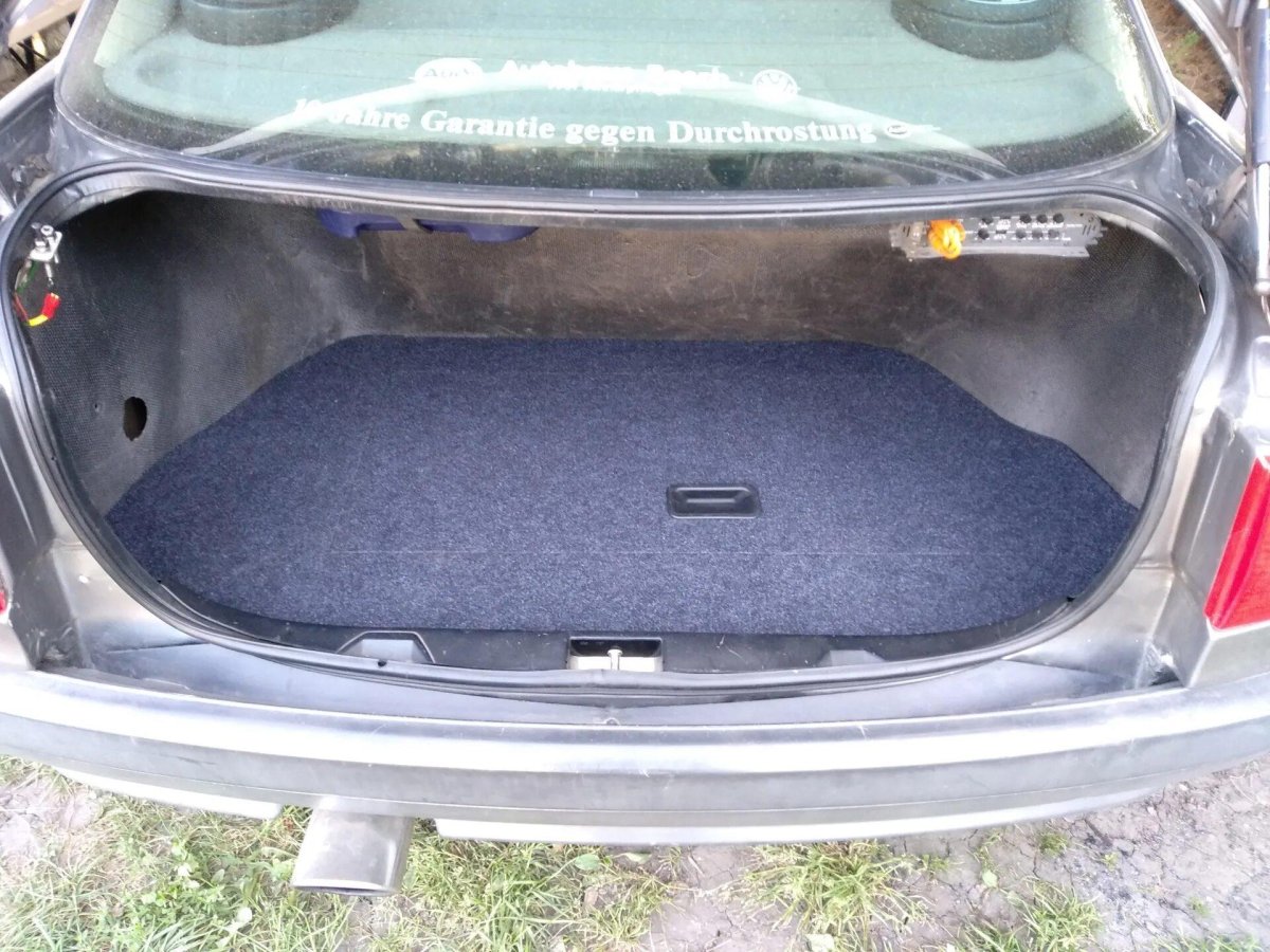 Багажник Ауди 80 б3