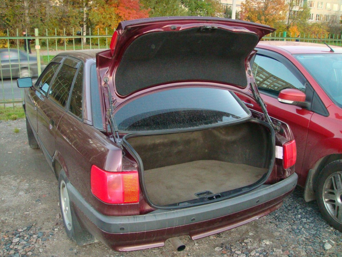 Audi 80 b3 багажник