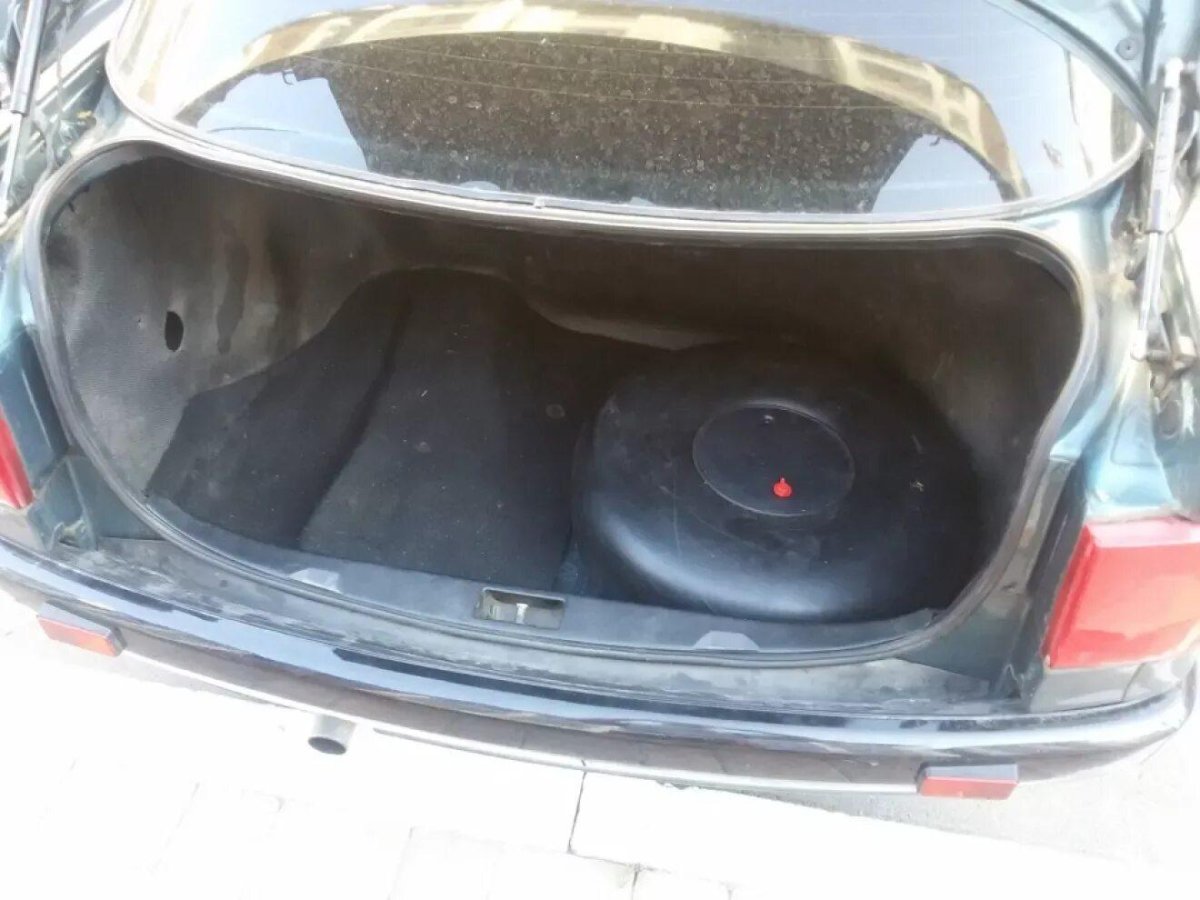 Багажник Ауди 80 б3