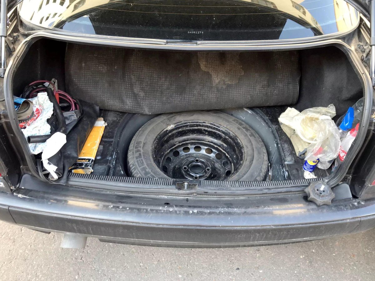 Audi 80 b4 багажник