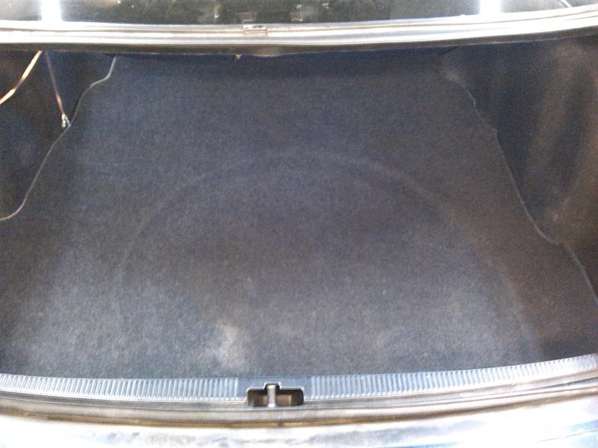 Багажник Ауди 80 б4 седан