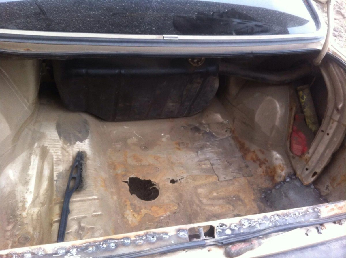 Ауди 80 б2 багажник