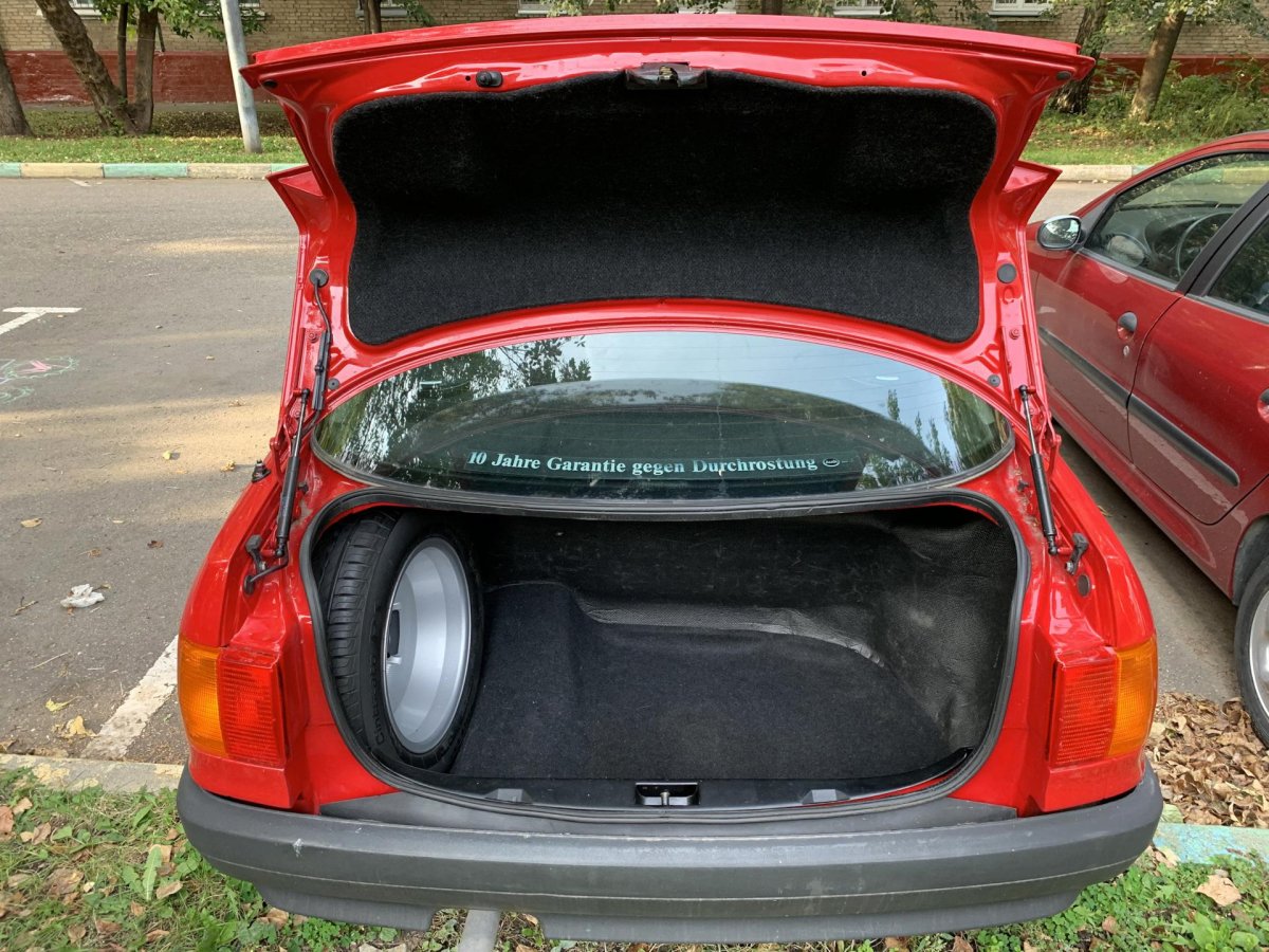 Багажник Ауди 80 b3