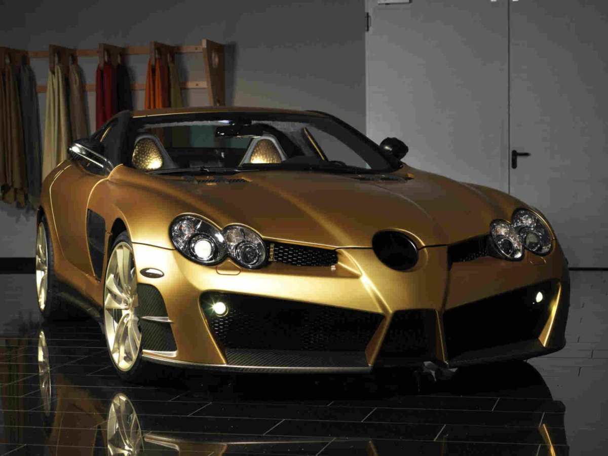 Золотой Мерседес Макларен