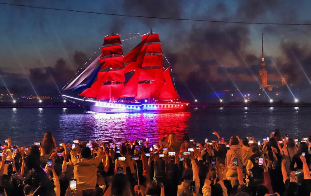 Фестиваль Алые паруса в Санкт-Петербурге 2023