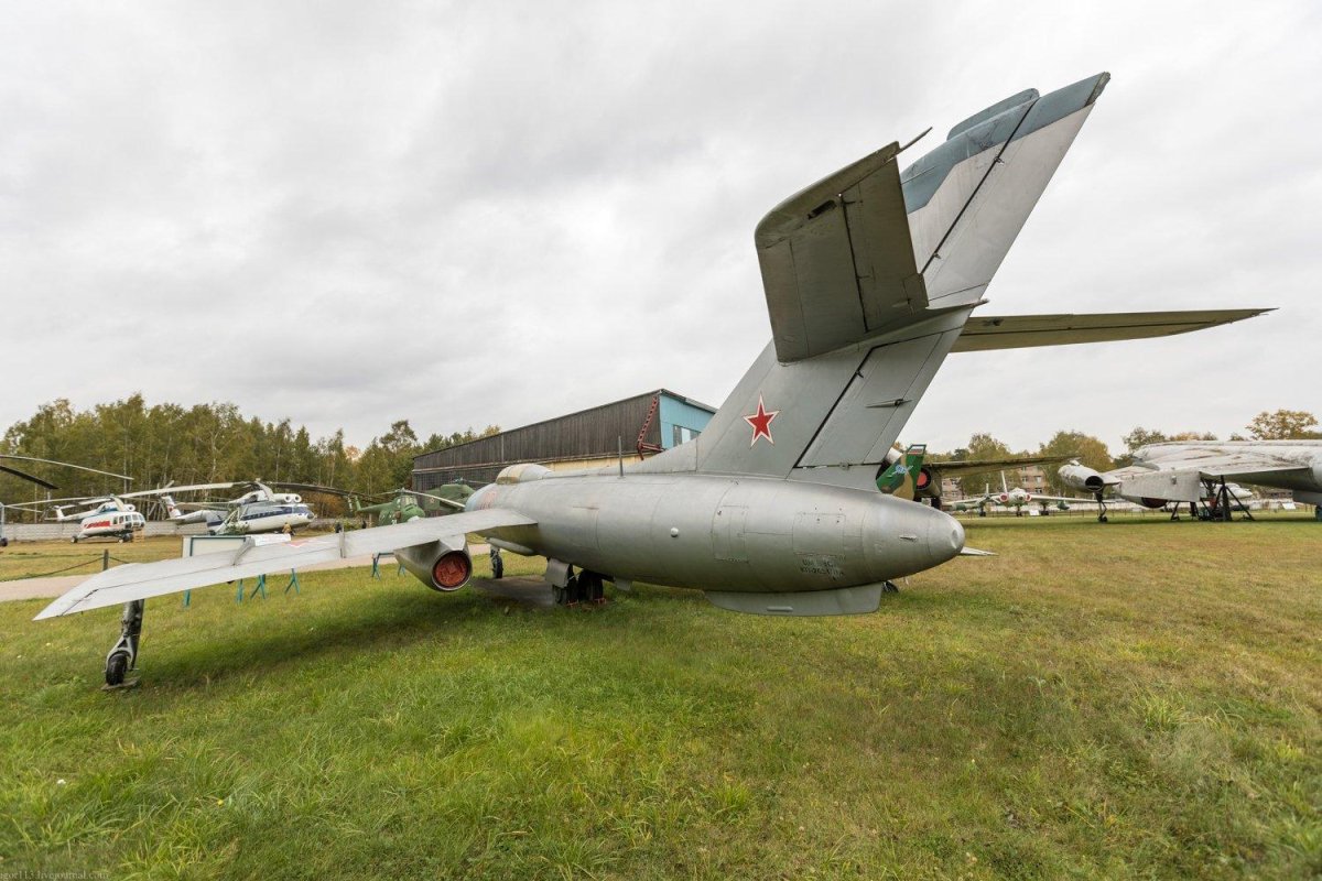 Як-25 перехватчик