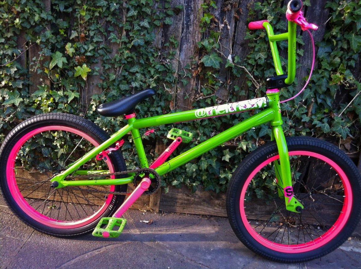 Бмх кисло зеленый