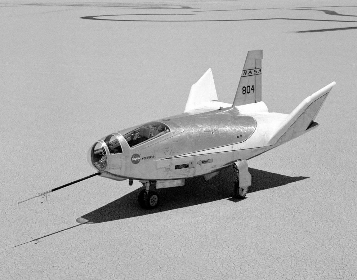 Northrop hl-10