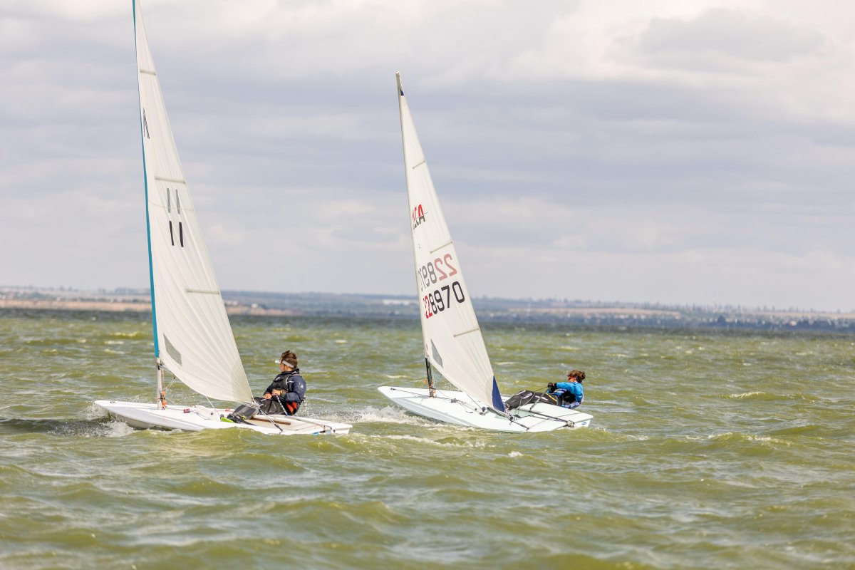 Швертбот оптимист