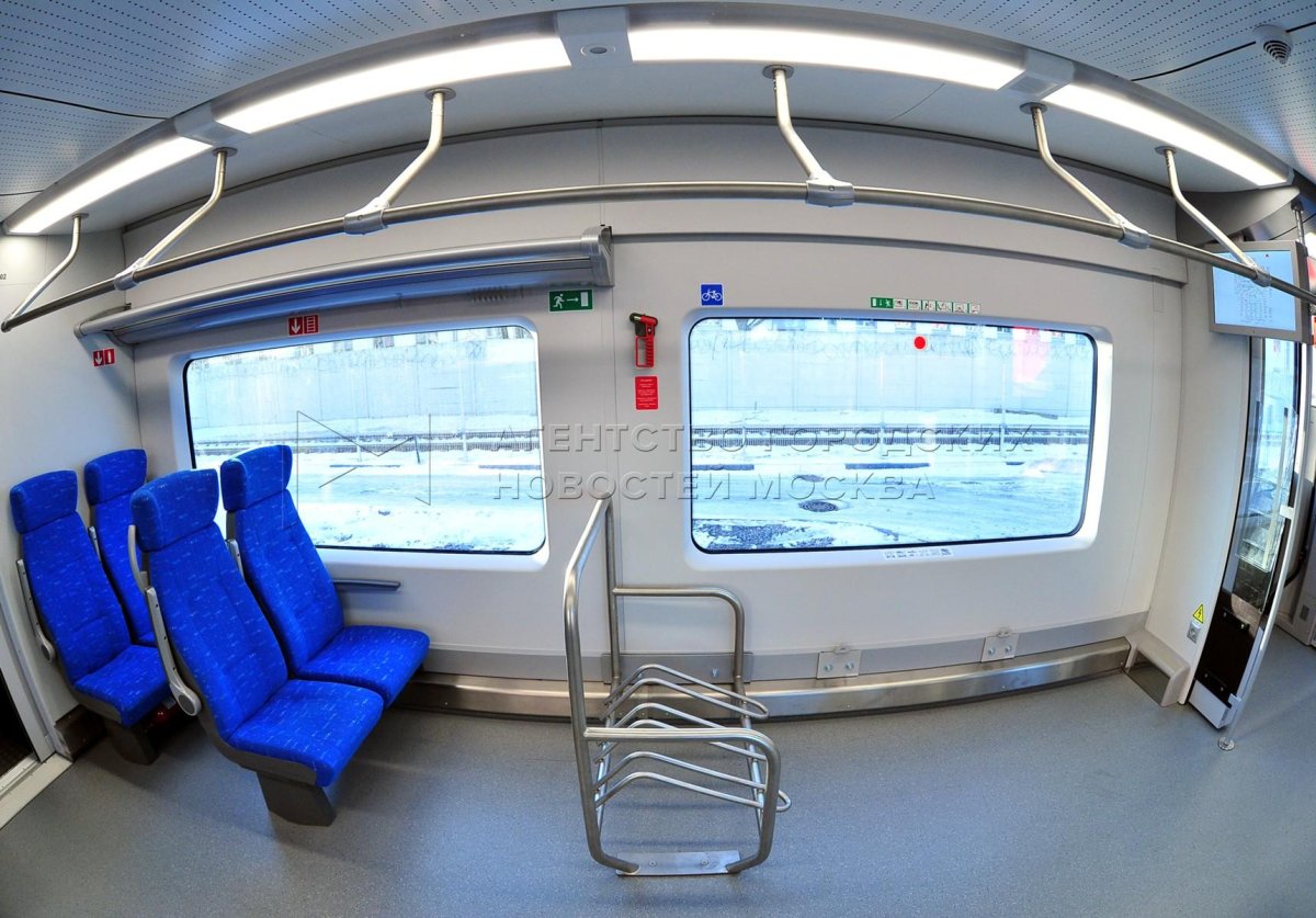 Салон ласточки МЦК поезда