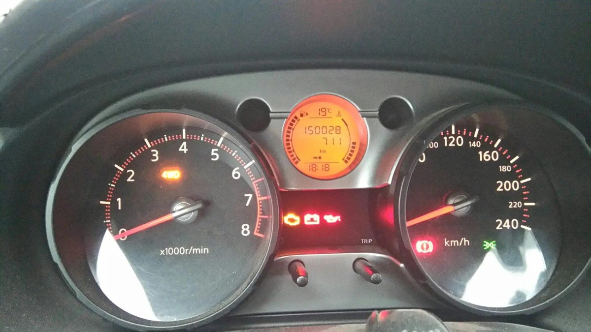 Nissan Qashqai 2008 приборная