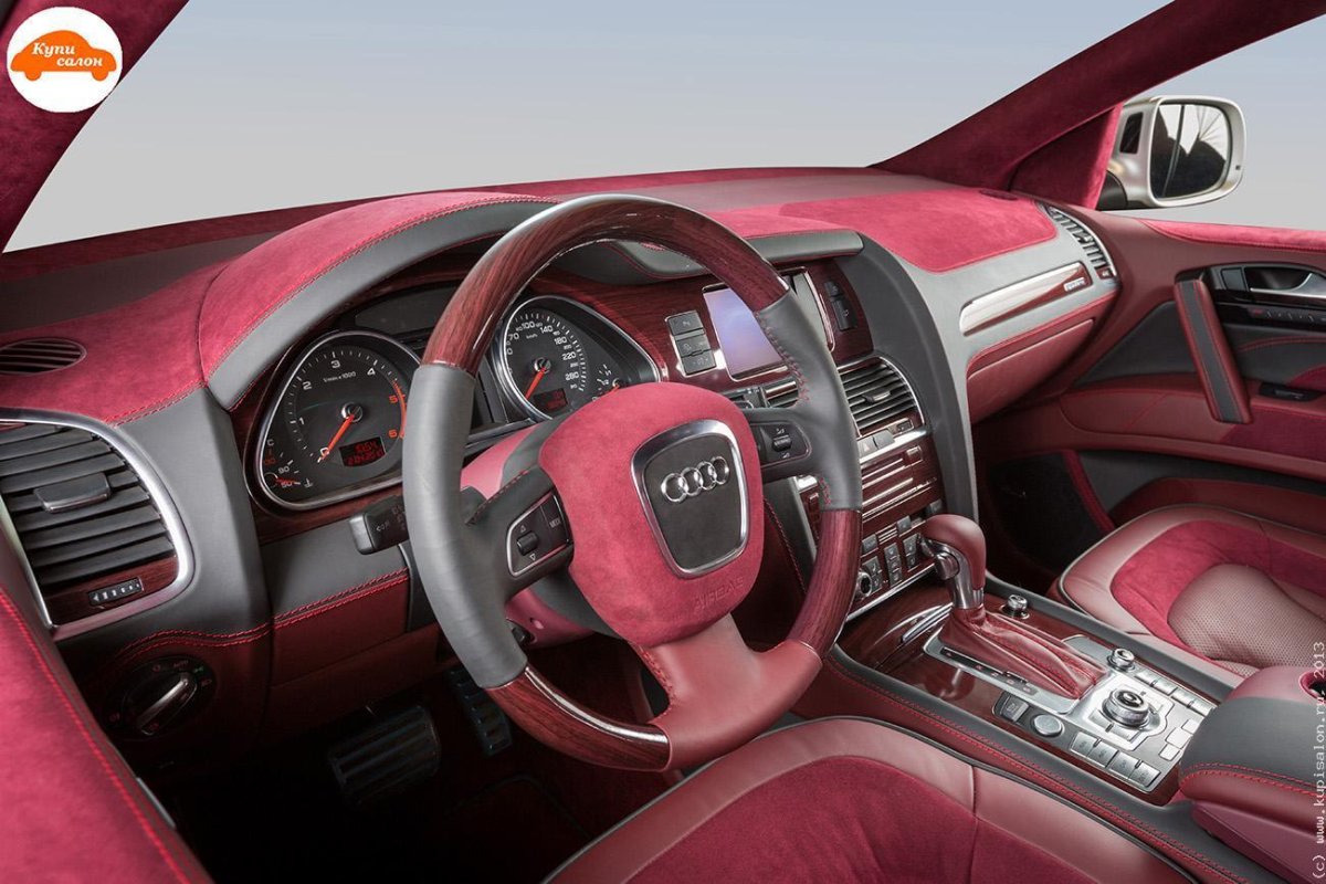 Audi q5 красный салон