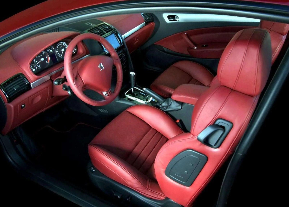 Peugeot 407 Coupe салон