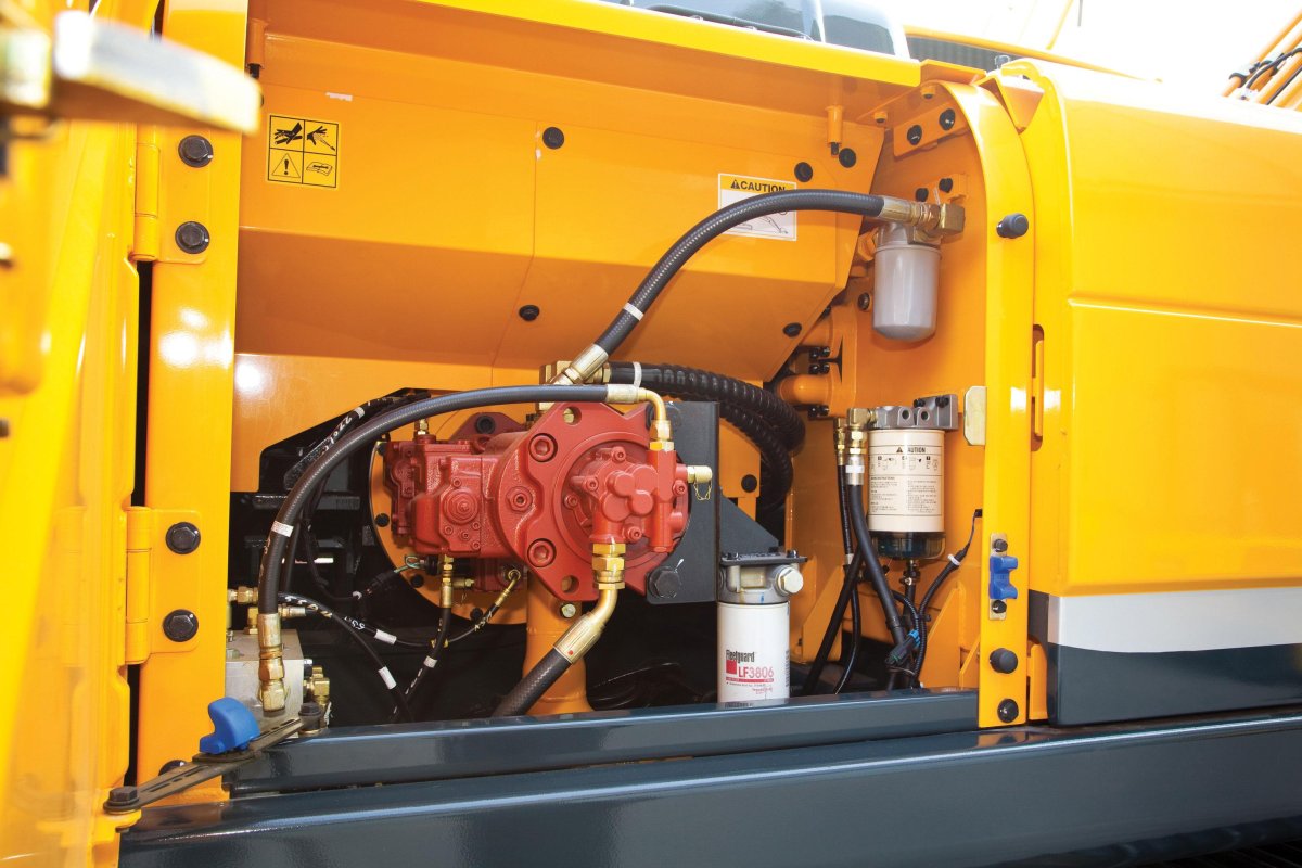 Хундай 220 LC 9s