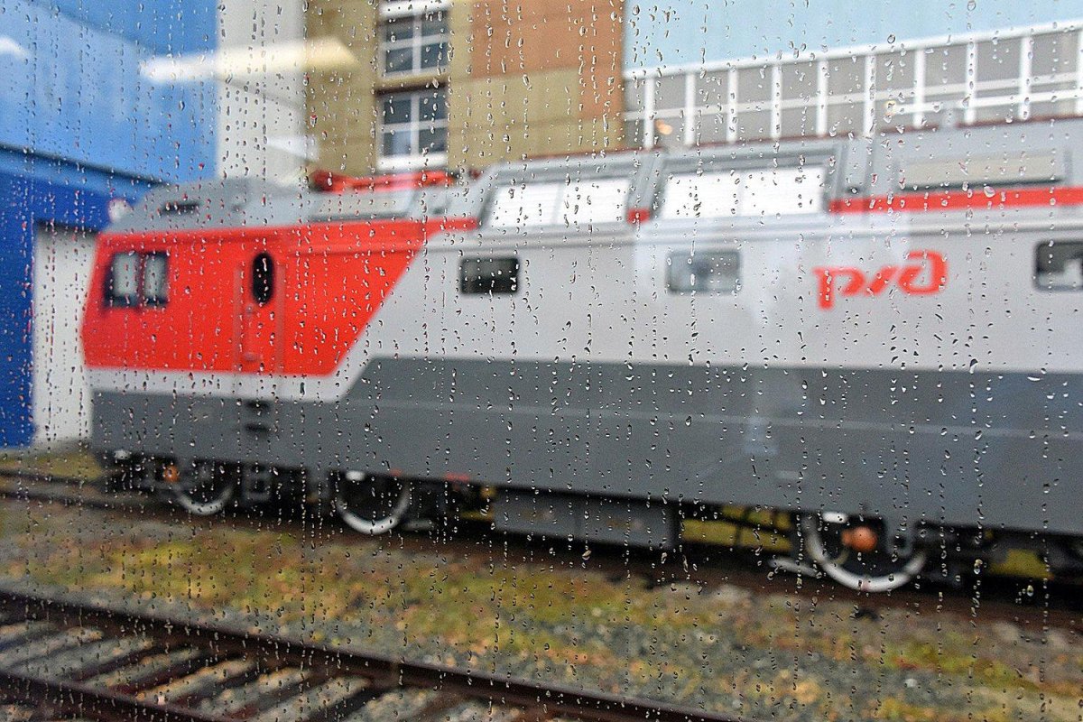 Фирменный поезд Урал 015е Екатеринбург