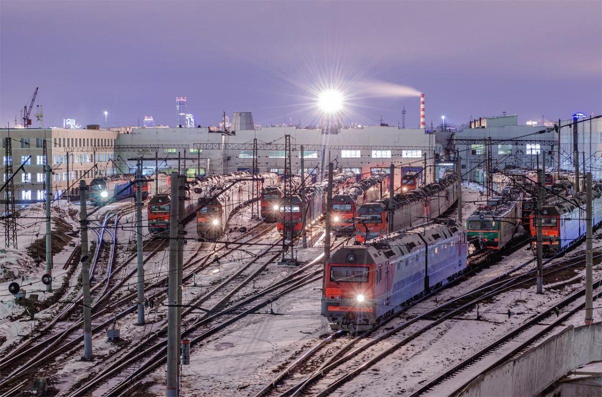 Локомотивное депо Свердловск сортировочный
