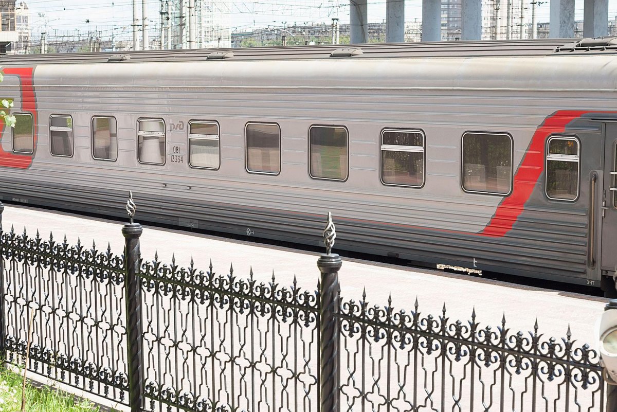 Фирменный поезд Южный Урал