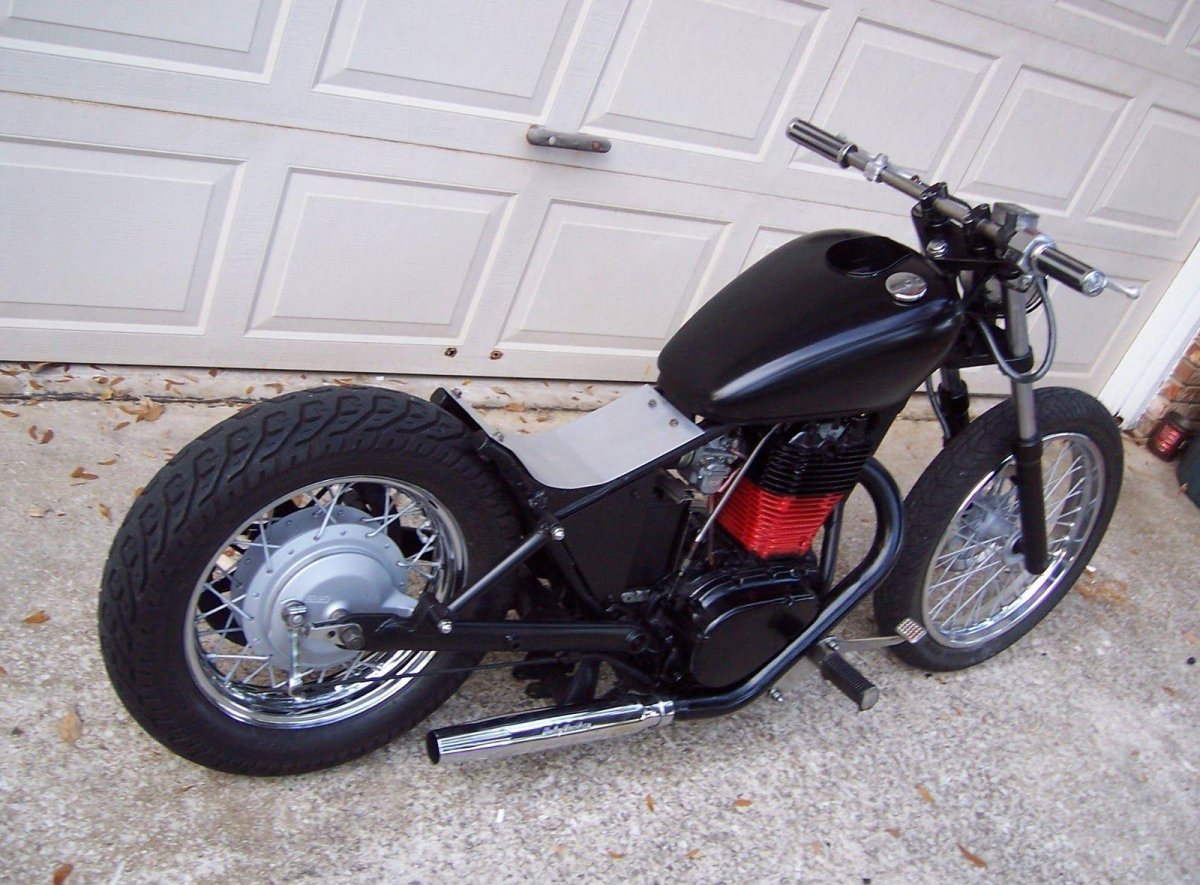 Suzuki Savage 650 Bobber