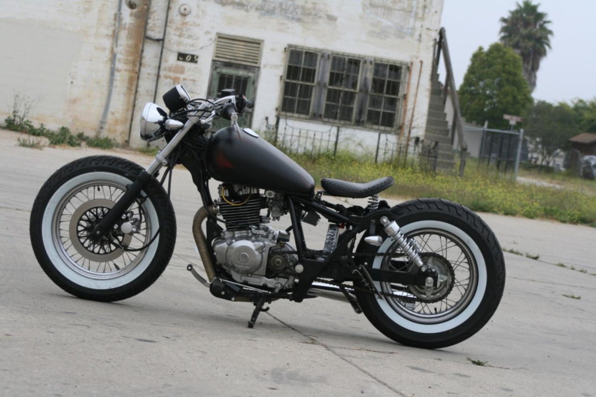 Suzuki gz250 Bobber