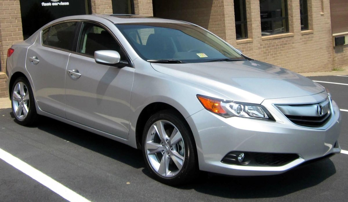 Acura ILX 2013