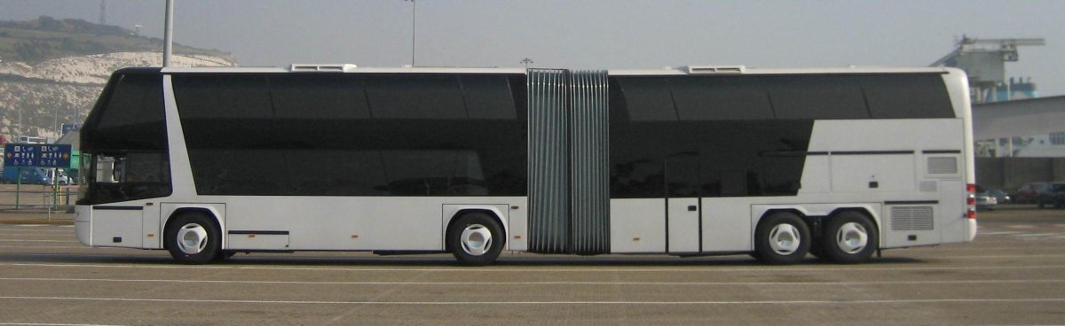 Автобус Neoplan Jumbocruiser